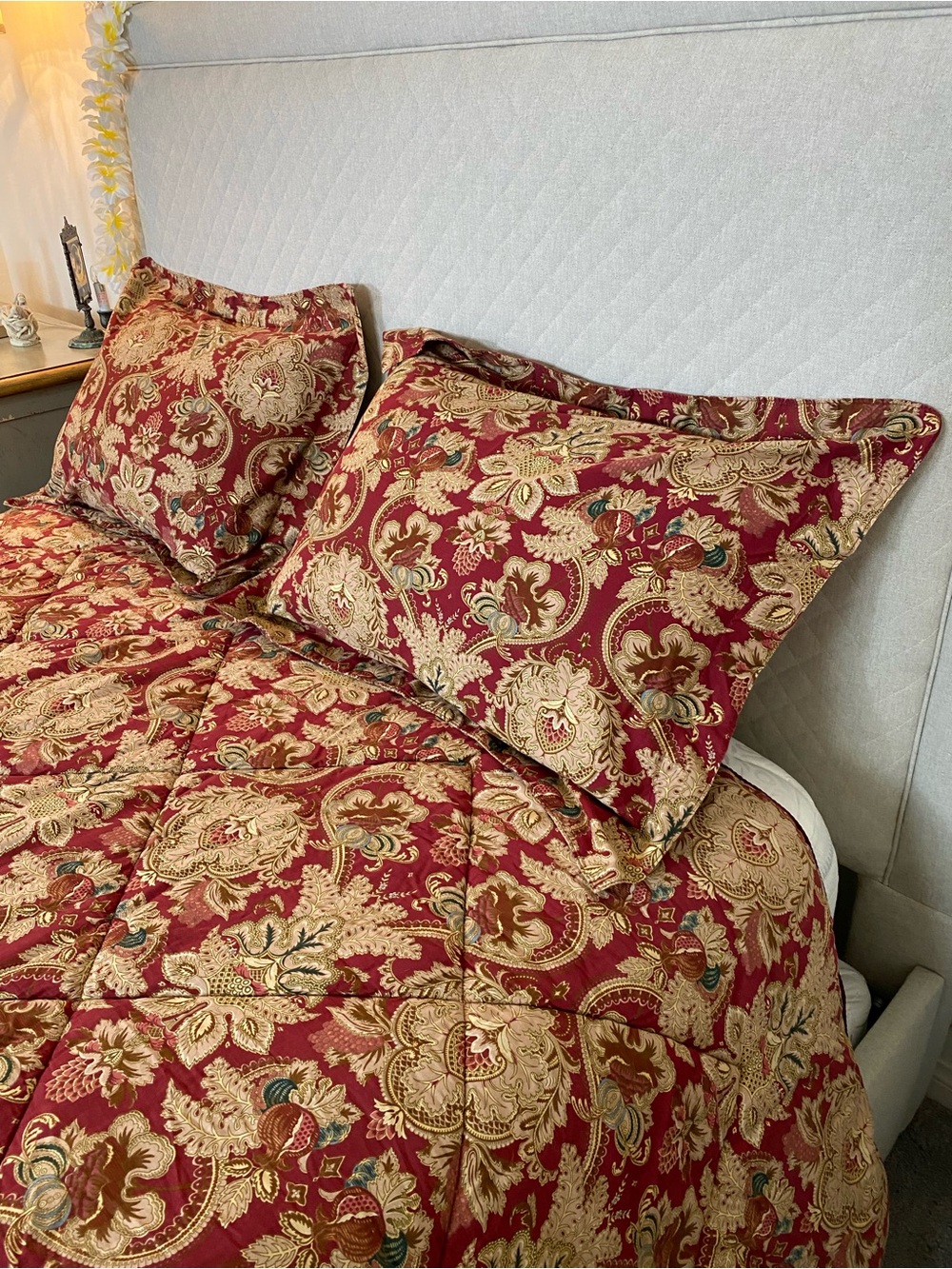 Vintage Lauren Red and Gold Jacquard Comforter Set 3 Pillow Shams Luxury